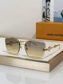 Picture of Louis Vuitton Sunglasses _SKUfw80916515fw